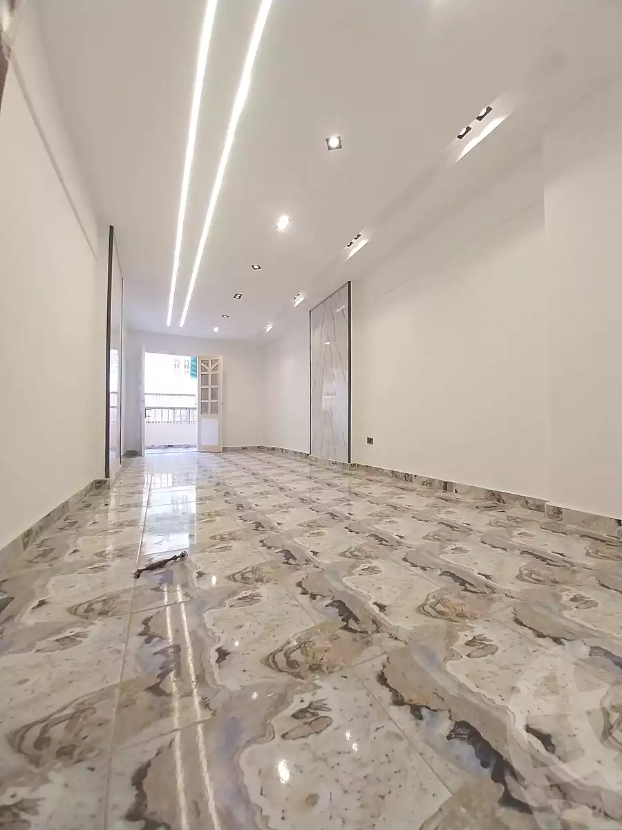 https://aqarmap.com.eg/ar/listing/6867213-for-sale-alexandria-al-agamy-shataa-el-nakheel