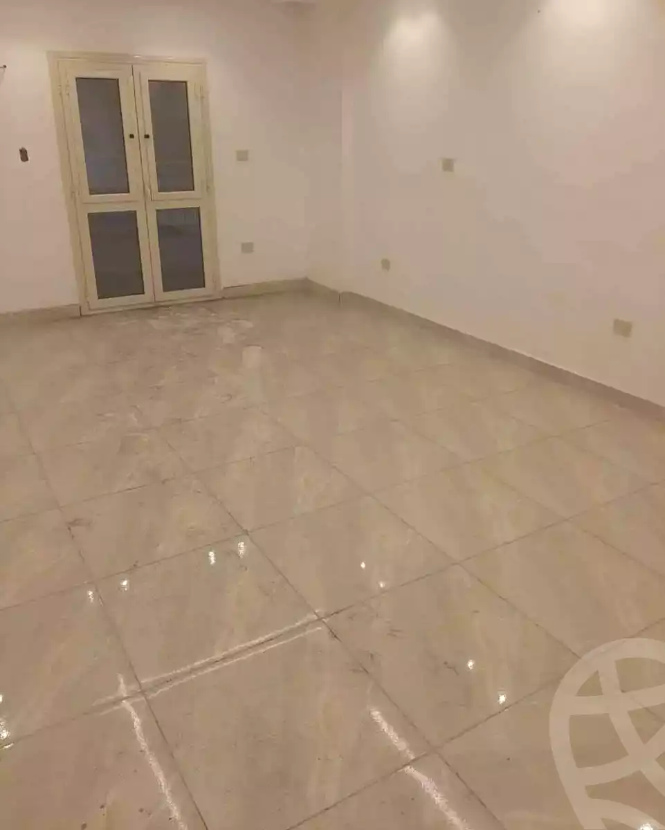 https://aqarmap.com.eg/en/listing/6867672-for-sale-alexandria-alhadara-al-mofatesh-st