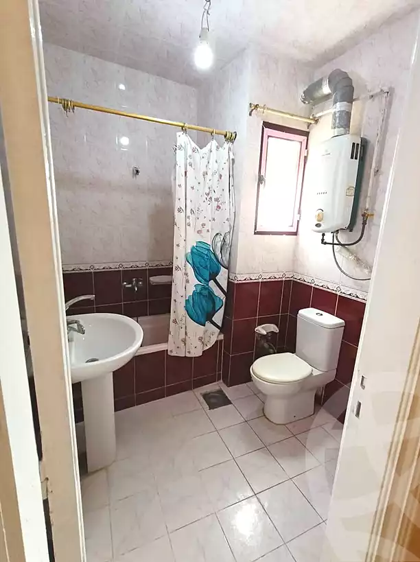 https://aqarmap.com.eg/ar/listing/6868046-for-sale-alexandria-sydy-bshr-sydy-bshr-bhry-gamal-abd-el-nasir-st