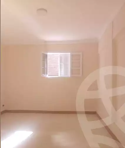 https://aqarmap.com.eg/ar/listing/6868058-for-sale-alexandria-al-agamy-bw-ywsf
