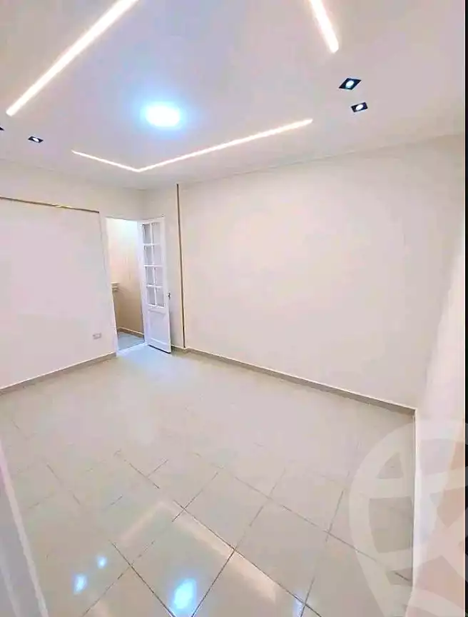 https://aqarmap.com.eg/ar/listing/6868324-for-sale-alexandria-sydy-bshr-sydy-bshr-bhry-shr-khld-bn-lwlyd