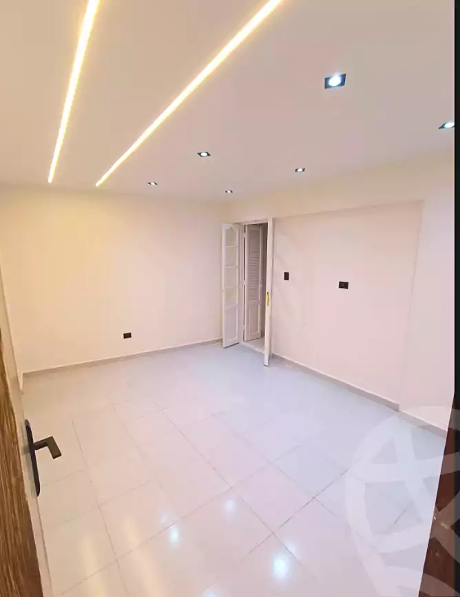 https://aqarmap.com.eg/en/listing/6868341-for-sale-alexandria-sydy-bshr-sydy-bshr-bhry