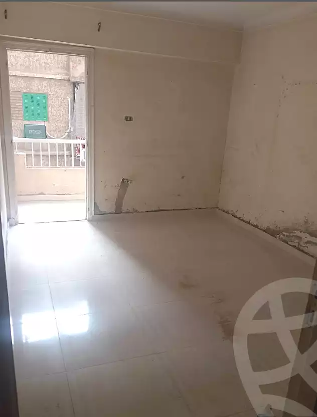 https://aqarmap.com.eg/ar/listing/6868358-for-sale-alexandria-sydy-bshr-sydy-bshr-bhry-el-shaikh-hussein-soliman-18-st