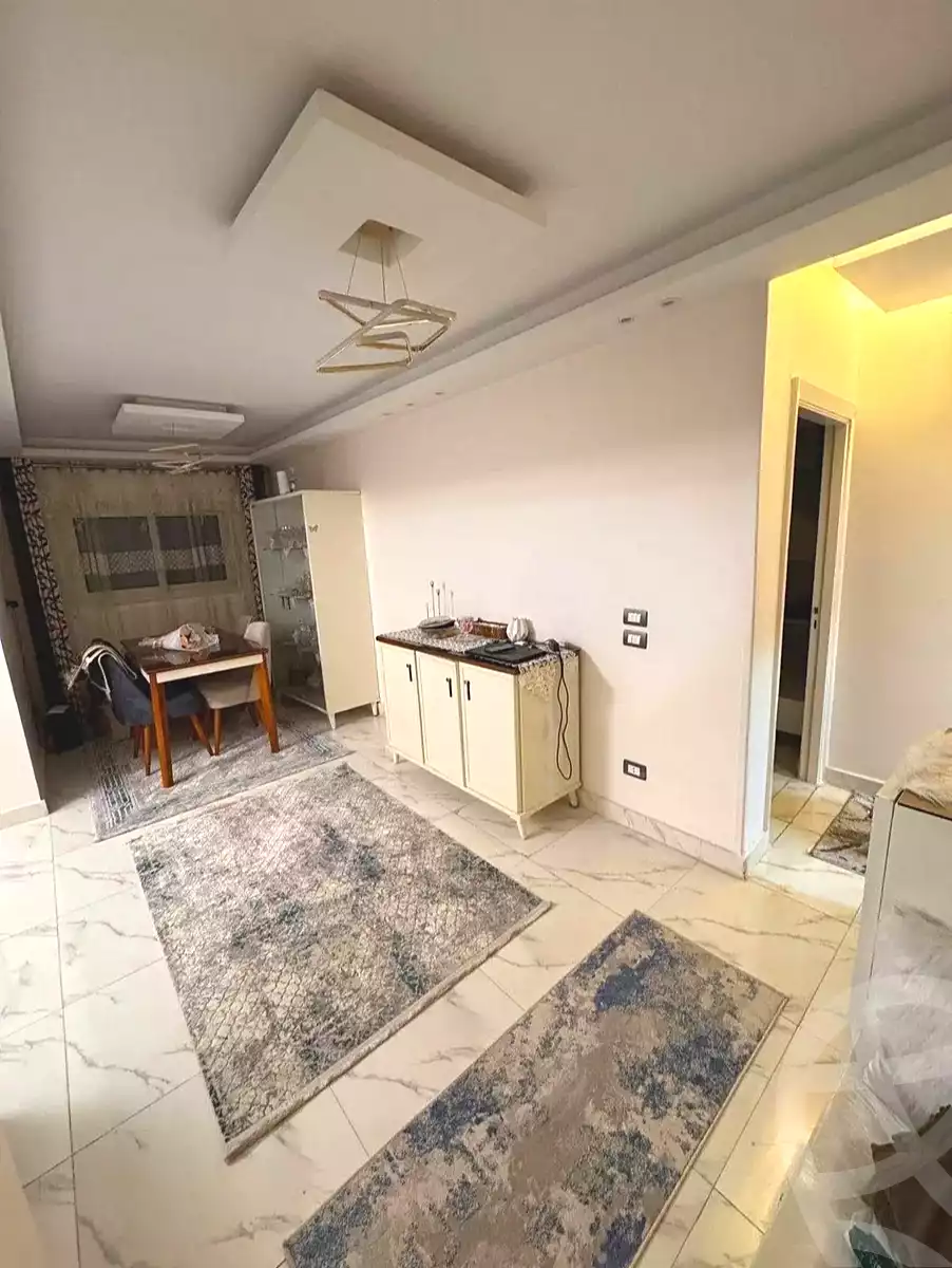 https://aqarmap.com.eg/ar/listing/6868455-for-sale-alexandria-alhadara-new-el-hadra-el-zahraa-st