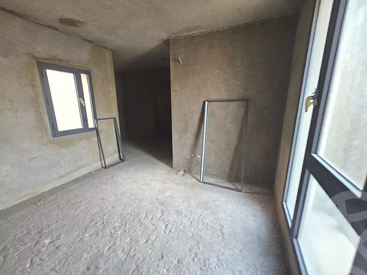 https://aqarmap.com.eg/ar/listing/6868695-for-sale-cairo-new-cairo-compounds-eastown-spectrum-eastown-compound