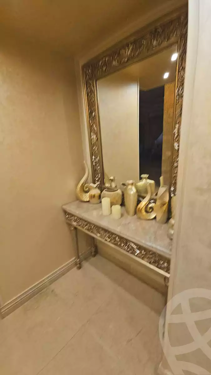 https://aqarmap.com.eg/ar/listing/6868697-for-sale-cairo-new-cairo-lrhb-city-phase-5-talaat-mostafa-st