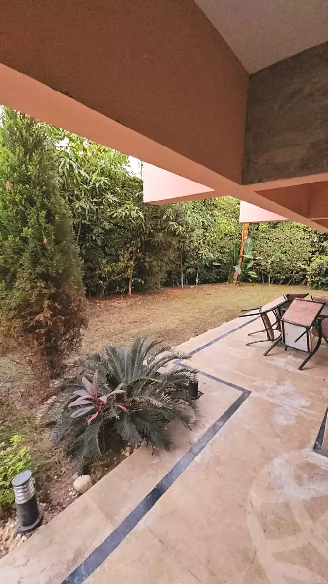 https://aqarmap.com.eg/ar/listing/6868697-for-sale-cairo-new-cairo-lrhb-city-phase-5-talaat-mostafa-st