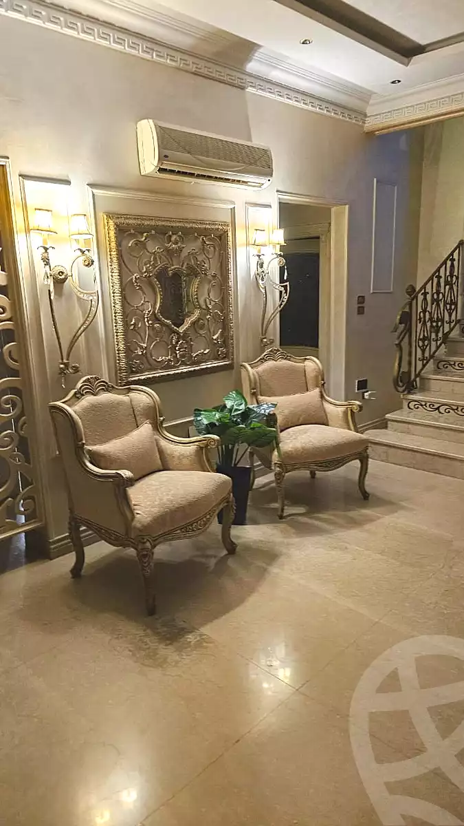 https://aqarmap.com.eg/ar/listing/6868697-for-sale-cairo-new-cairo-lrhb-city-phase-5-talaat-mostafa-st