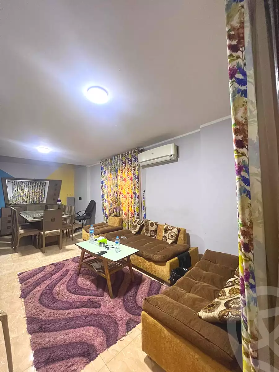 https://aqarmap.com.eg/en/listing/6868717-for-rent-cairo-6th-of-october-compounds-jrdyny-lshms
