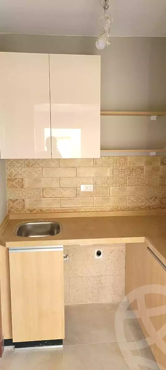 https://aqarmap.com.eg/en/listing/6868725-for-rent-cairo-6th-of-october-compounds-october-plaza