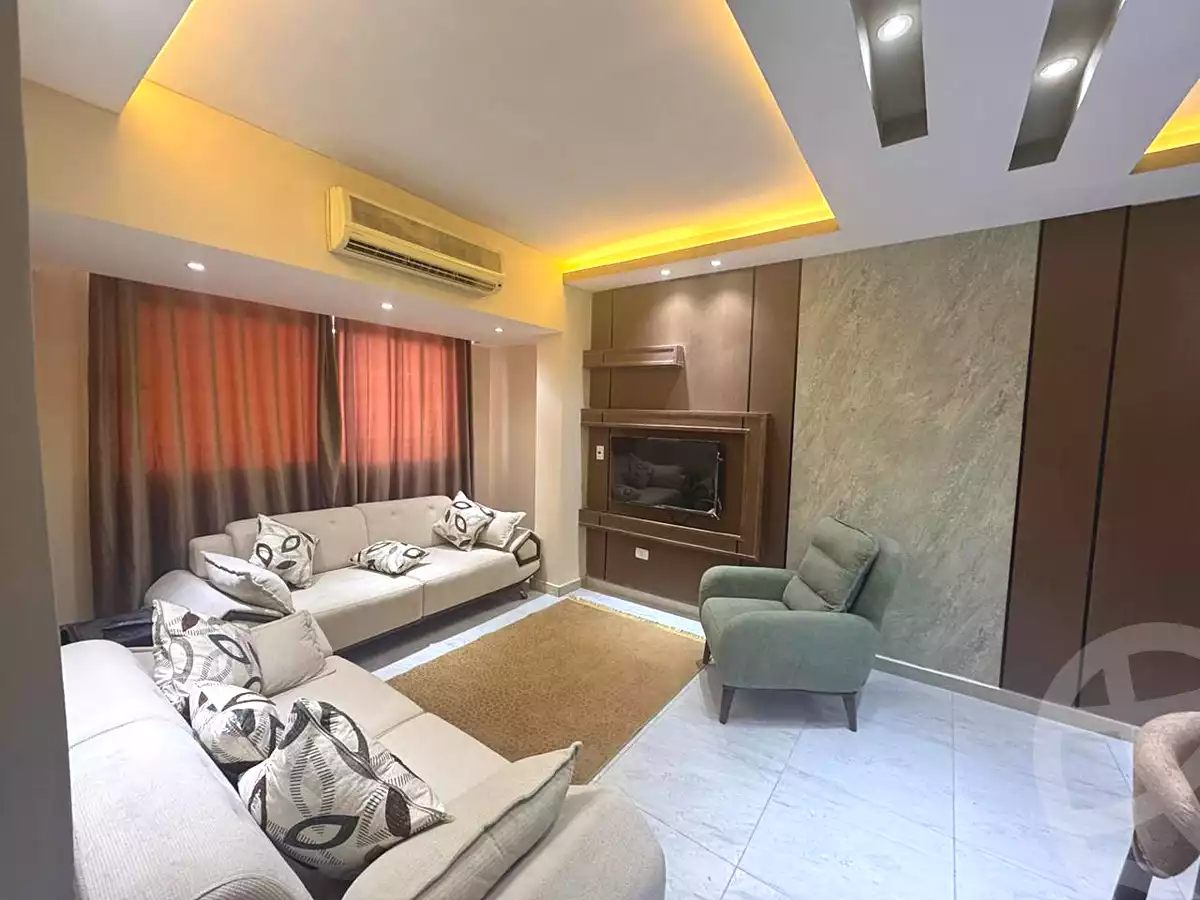 https://aqarmap.com.eg/ar/listing/6868752-for-rent-cairo-el-sheikh-zayed-city-compounds-rawdet-zayed