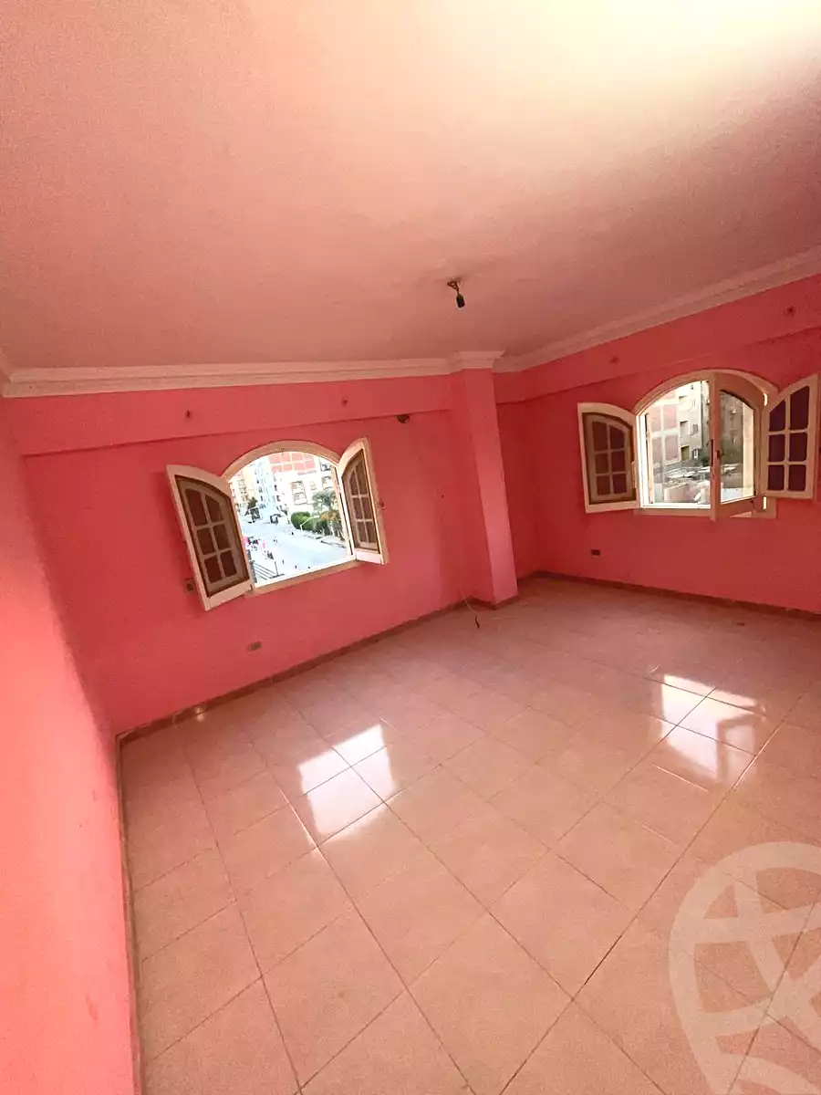https://aqarmap.com.eg/ar/listing/6868774-for-rent-cairo-6th-of-october-el-ahyaa-neighborhood-3rd-al-hay-al-thalith-st