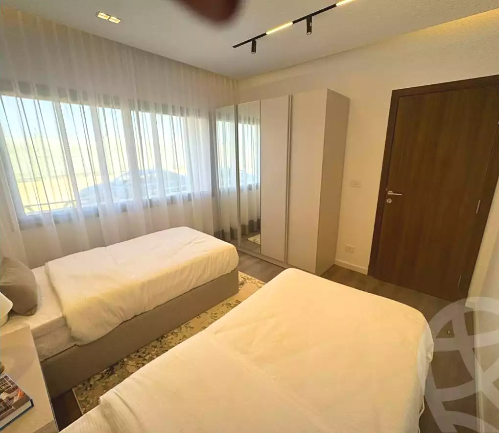 https://aqarmap.com.eg/ar/listing/6869077-for-sale-cairo-el-sheikh-zayed-city-lshykh-zyd-ljdyd-mar-ville-compound-almarasem