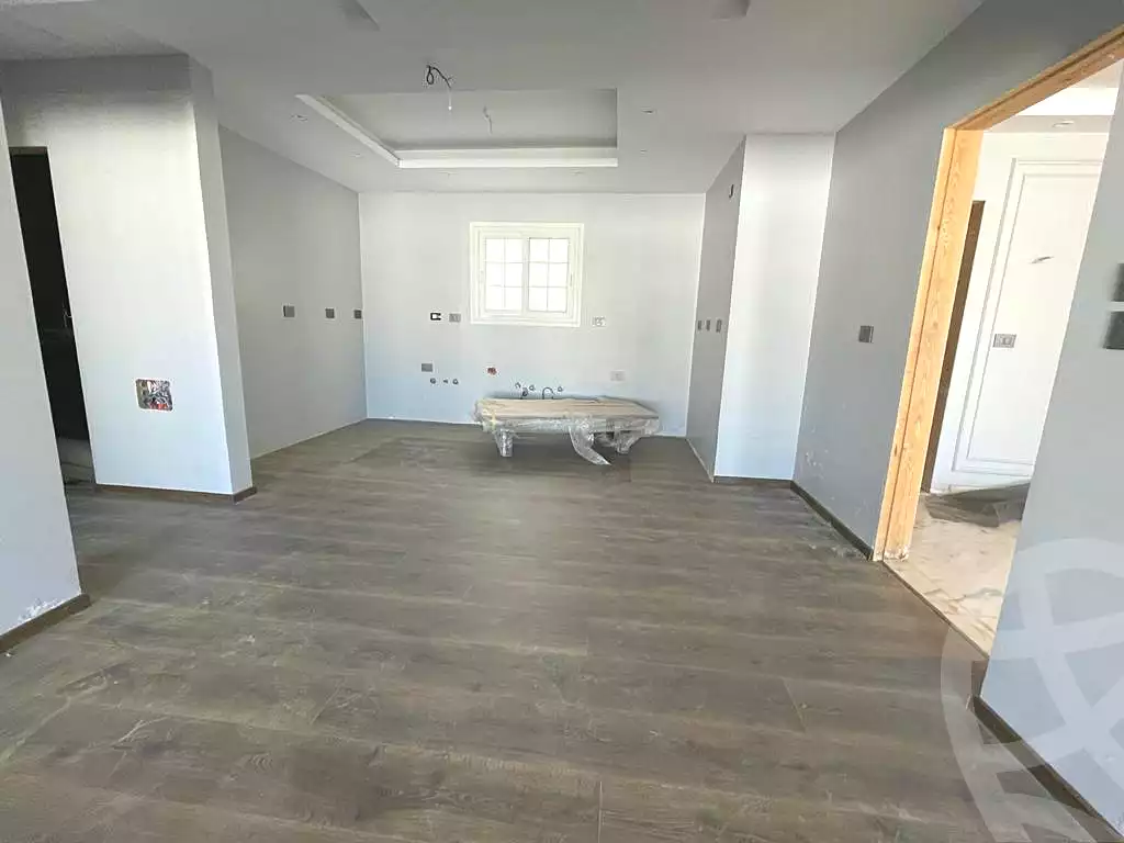 https://aqarmap.com.eg/ar/listing/6869398-for-sale-cairo-new-cairo-compounds-hyde-park-park-corner-hyde-park