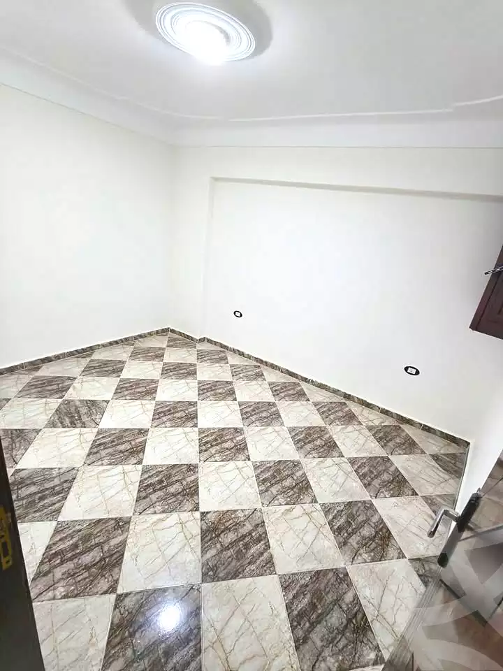 https://aqarmap.com.eg/ar/listing/6869522-for-sale-alexandria-lsywf-el-seyouf-qebly-el-salam-st