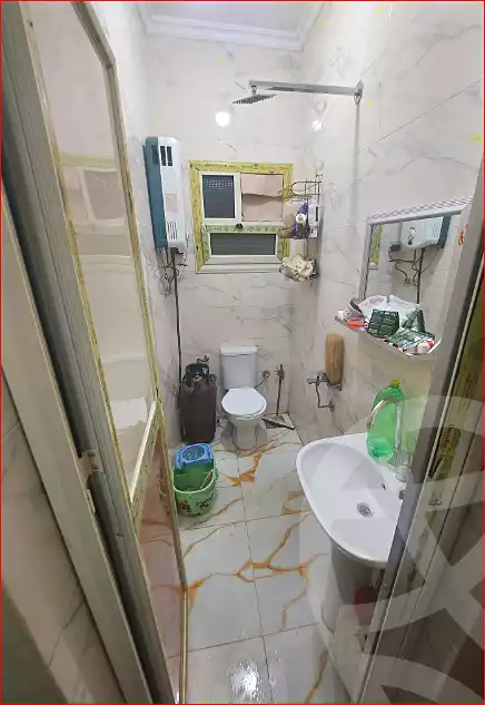 https://aqarmap.com.eg/en/listing/6869804-for-sale-cairo-helwan-el-shareaa-el-sharby-st