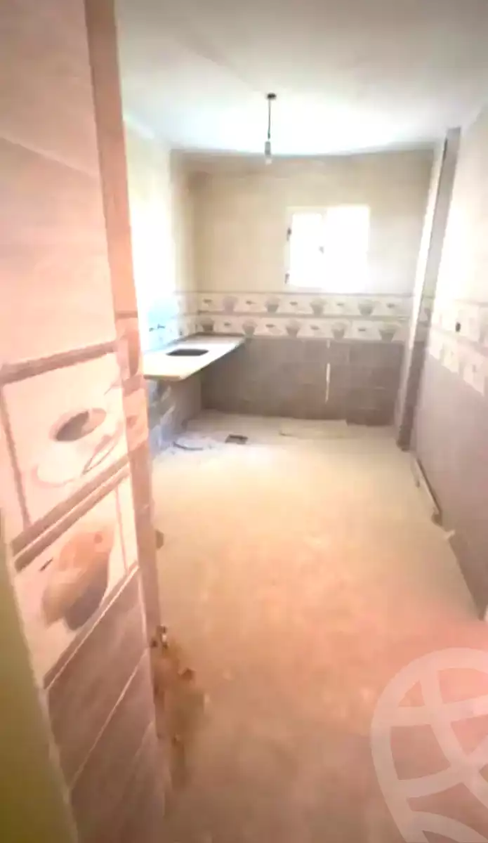 https://aqarmap.com.eg/ar/listing/6869957-for-sale-alexandria-al-agamy-bw-ywsf
