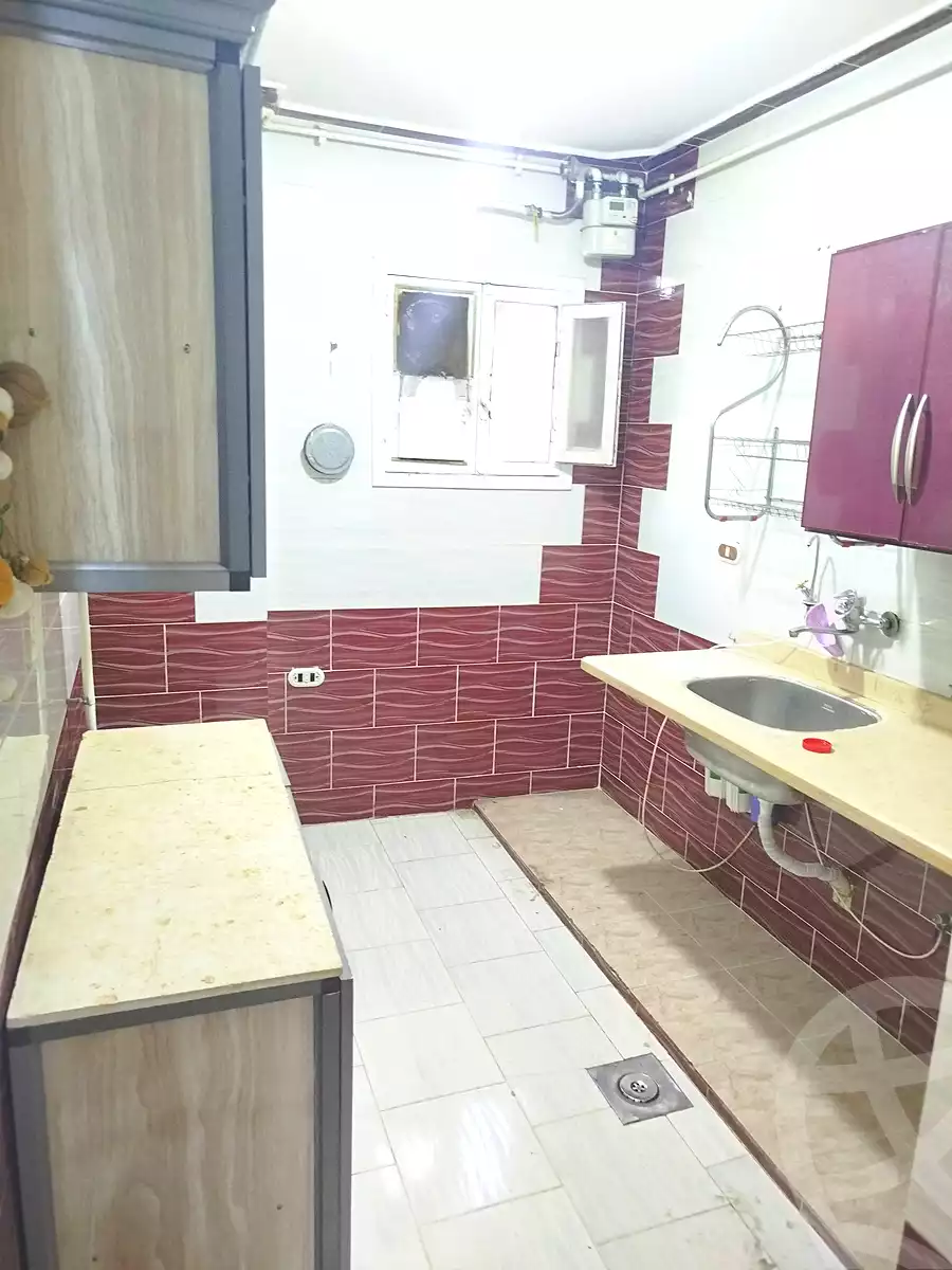 https://aqarmap.com.eg/ar/listing/6869998-for-rent-alexandria-el-asafra-l-sfr-bhry