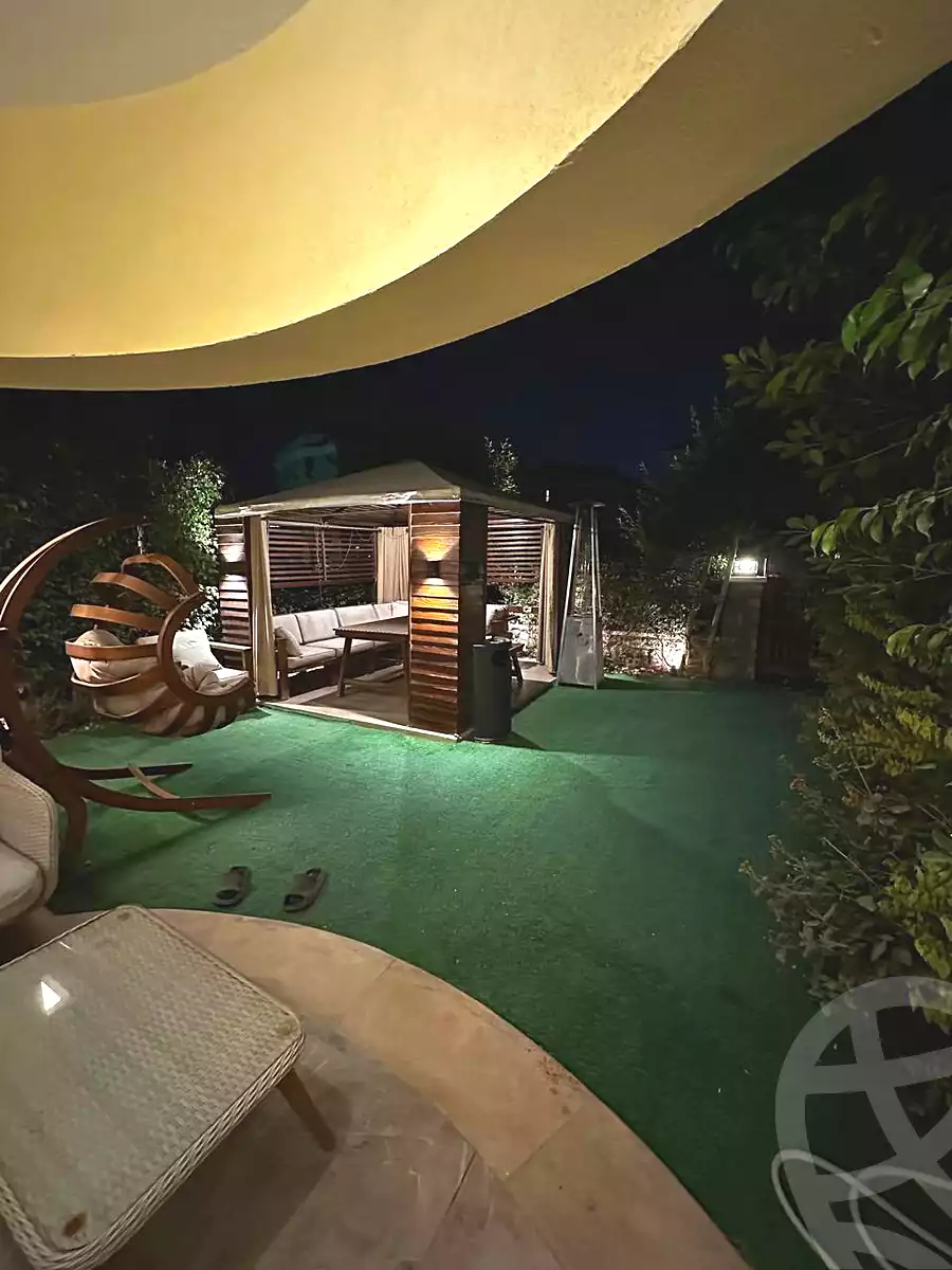 https://aqarmap.com.eg/en/listing/6870264-for-sale-cairo-new-cairo-compounds-mountain-view-hyde-park