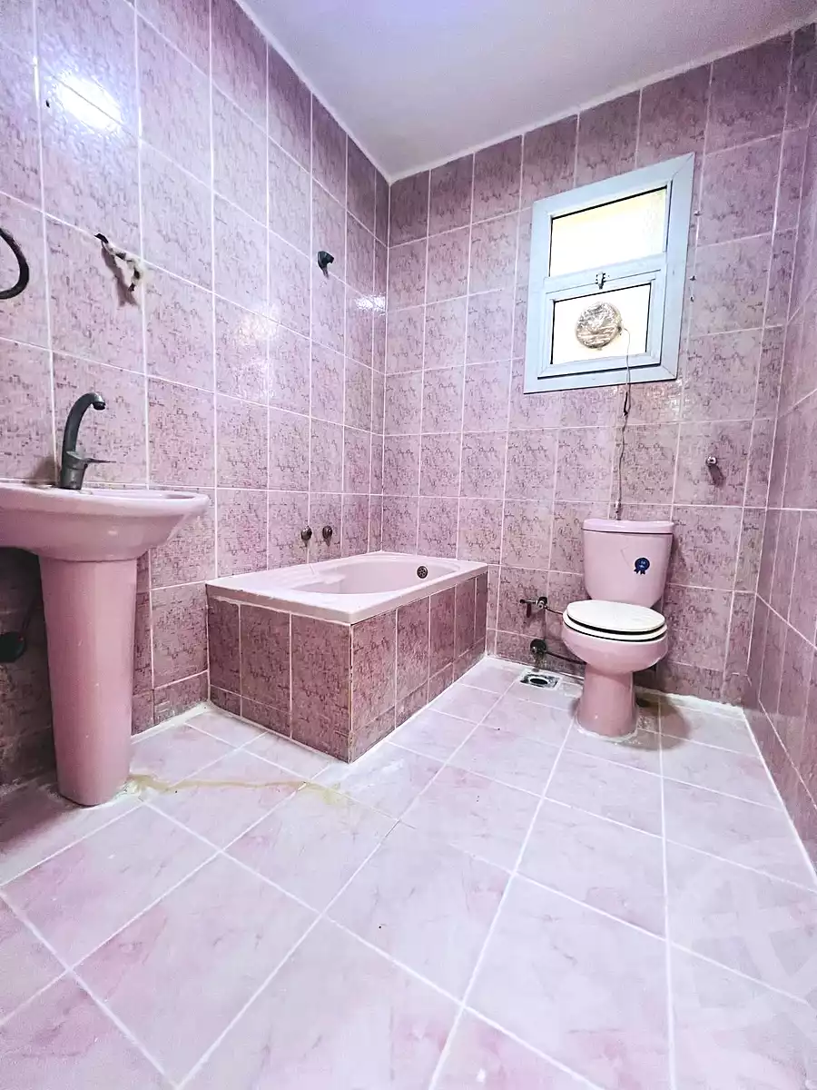 https://aqarmap.com.eg/en/listing/6870291-for-sale-alexandria-al-agamy-shataa-el-nakheel