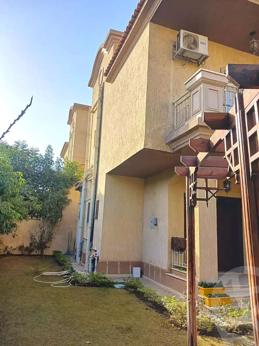 https://aqarmap.com.eg/en/listing/6870385-for-sale-cairo-new-cairo-lrhb-city-mtdd-lrhb-phase-9