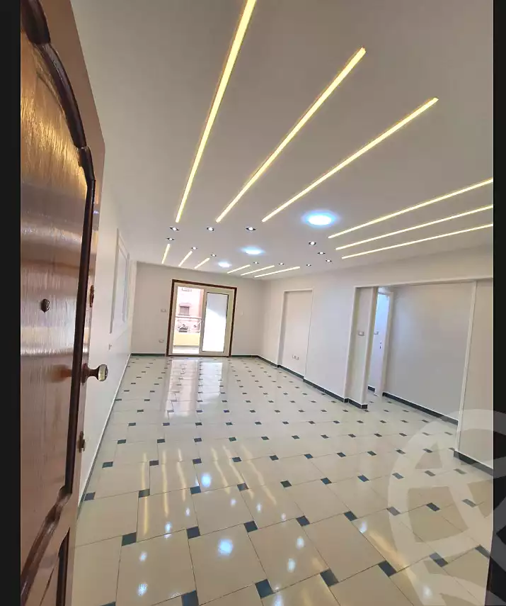 https://aqarmap.com.eg/ar/listing/6870397-for-sale-alexandria-sydy-bshr-sydy-bshr-bhry-shr-mhmwd-l-yswy