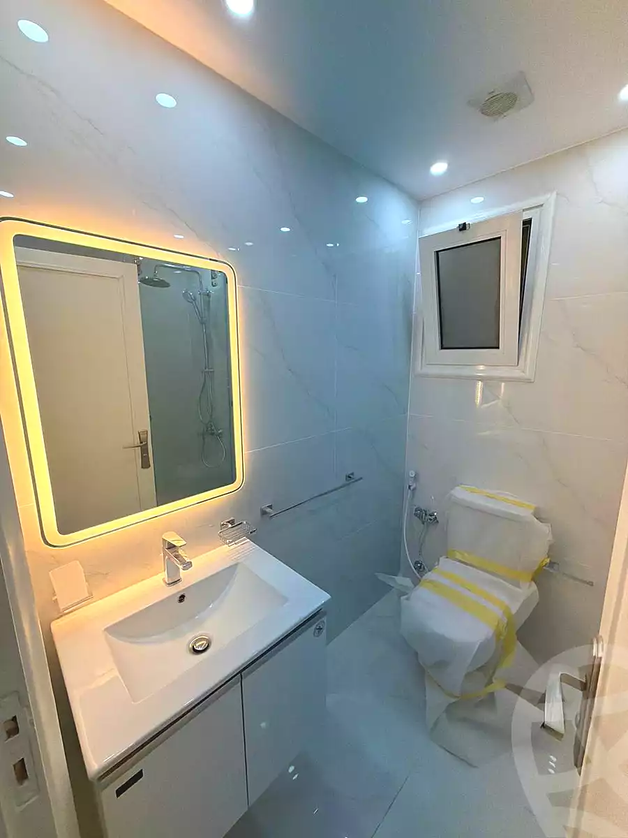 https://aqarmap.com.eg/ar/listing/6870473-for-sale-cairo-new-cairo-lrhb-city-phase-2-amr-ibn-el-aas-st