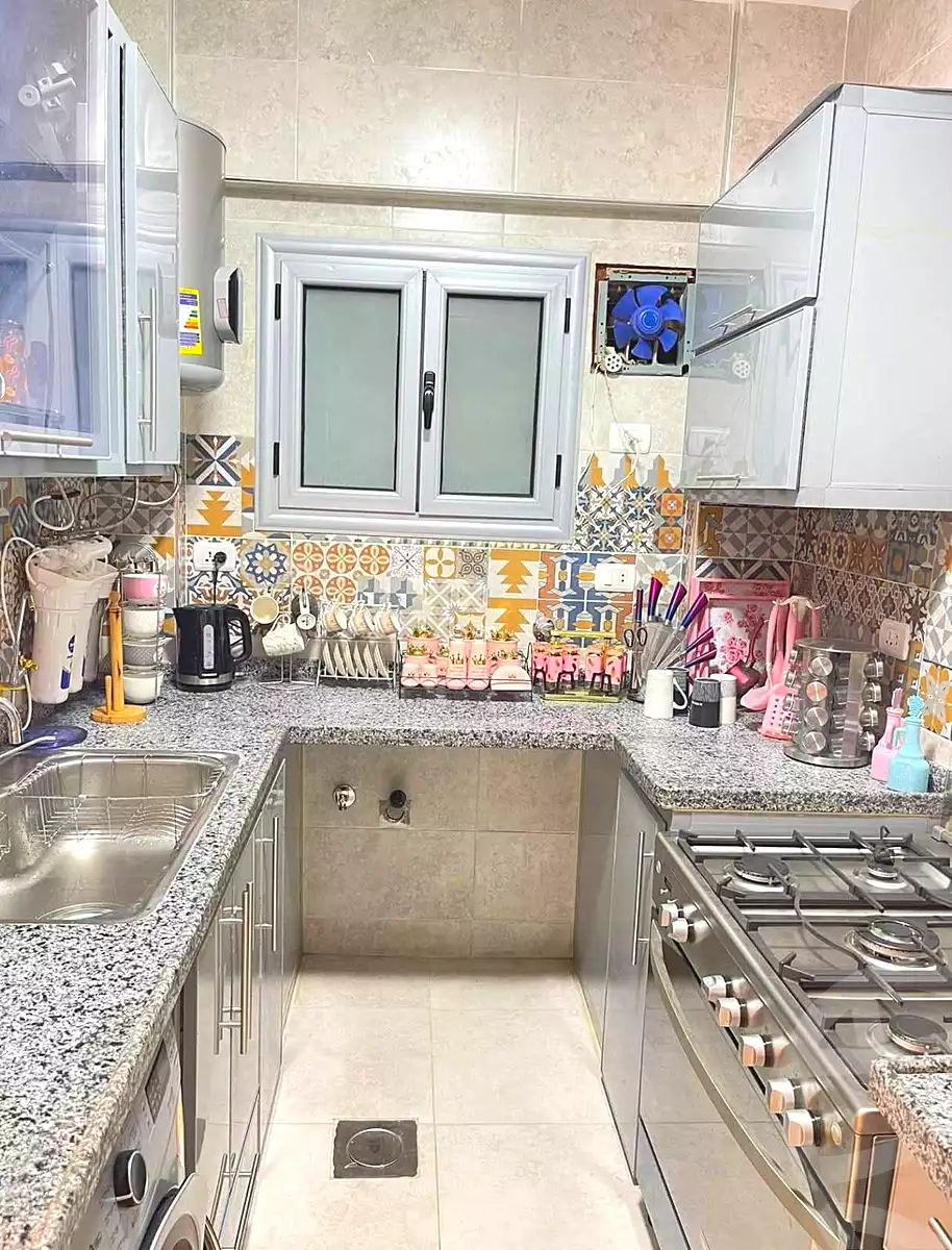 https://aqarmap.com.eg/ar/listing/6871495-for-sale-alexandria-al-agamy-lbytsh-shahr-al-assal-st