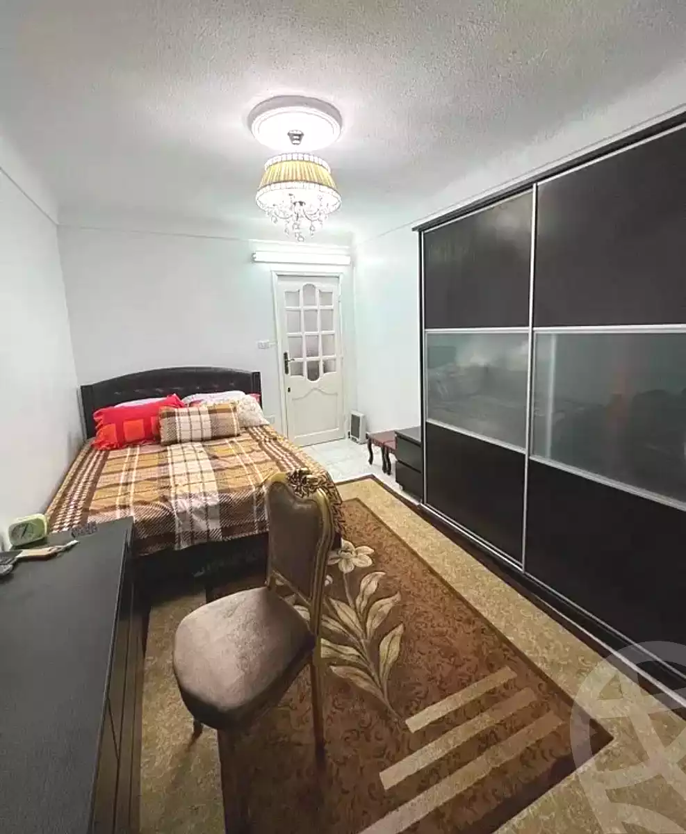 https://aqarmap.com.eg/en/listing/6871606-for-sale-alexandria-sydy-bshr-sydy-bshr-bhry-shr-khld-bn-lwlyd