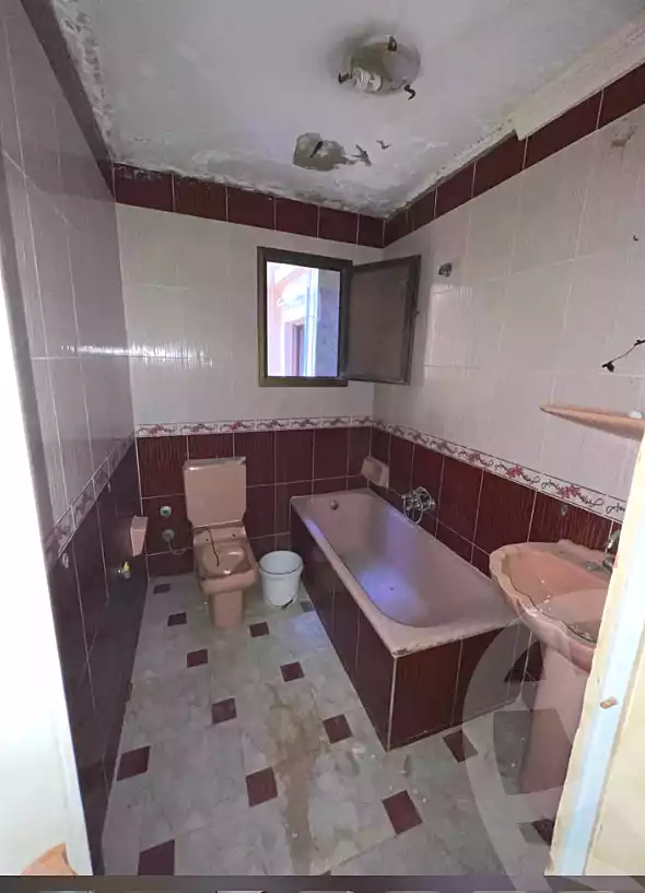https://aqarmap.com.eg/en/listing/6871832-for-sale-alexandria-ganaklis