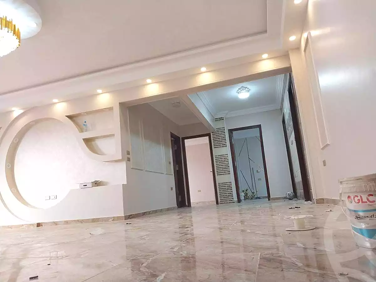 https://aqarmap.com.eg/ar/listing/6872158-for-sale-cairo-helwan-rostom-st