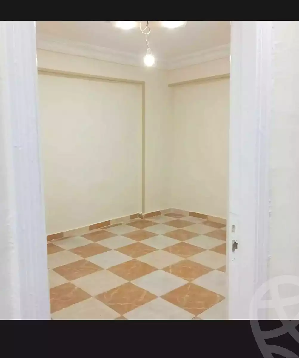 https://aqarmap.com.eg/en/listing/6872426-for-sale-alexandria-sydy-bshr-sydy-bshr-qbly-rd-lfdly