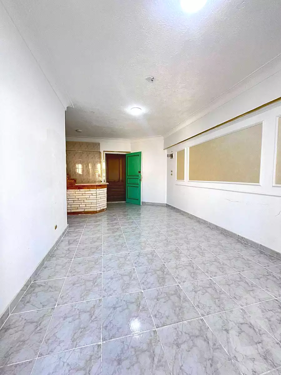 https://aqarmap.com.eg/ar/listing/6872427-for-sale-alexandria-al-agamy-shataa-el-nakheel