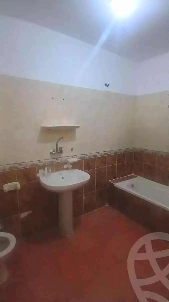 https://aqarmap.com.eg/ar/listing/6872473-for-sale-alexandria-al-agamy-el-hanouvel-el-warsha-st