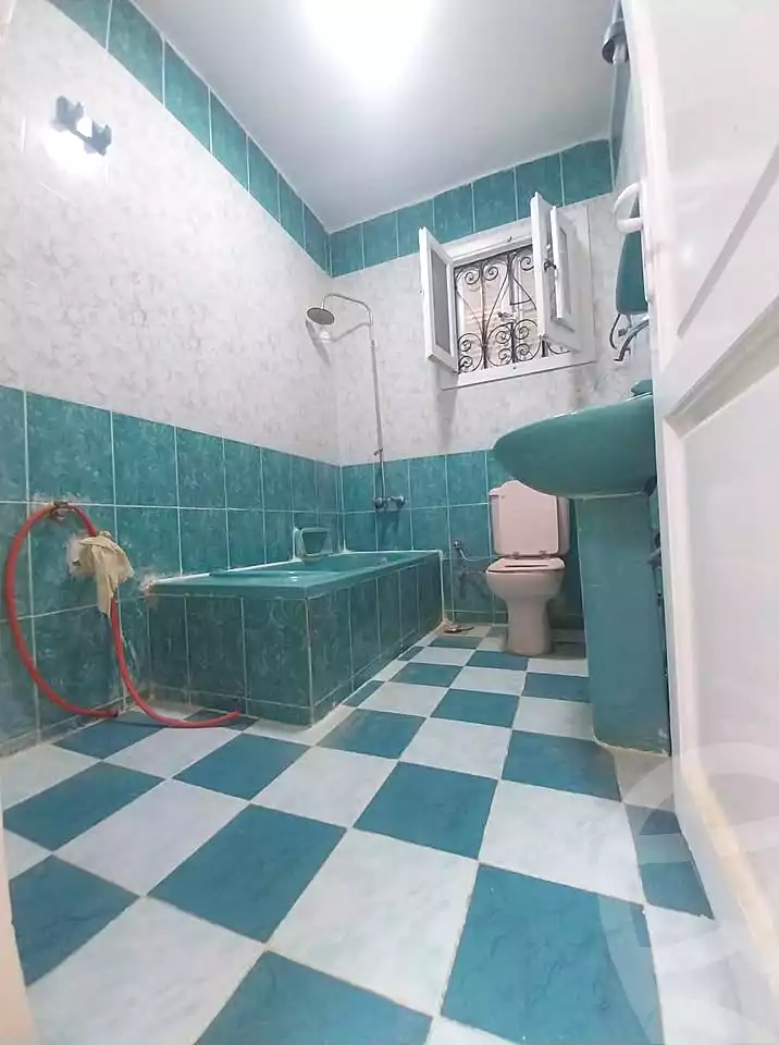 https://aqarmap.com.eg/en/listing/6872934-for-sale-alexandria-al-agamy-shataa-el-nakheel