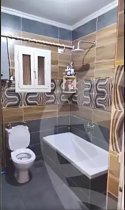 https://aqarmap.com.eg/ar/listing/6873239-for-sale-cairo-ain-shams-ain-shams-el-sharkia-el-eshrein-stt