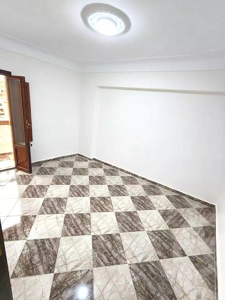 https://aqarmap.com.eg/en/listing/6873396-for-sale-alexandria-lsywf-el-falki