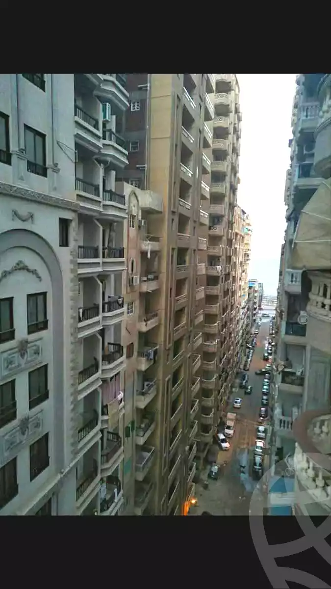 https://aqarmap.com.eg/ar/listing/6873395-for-sale-alexandria-miami