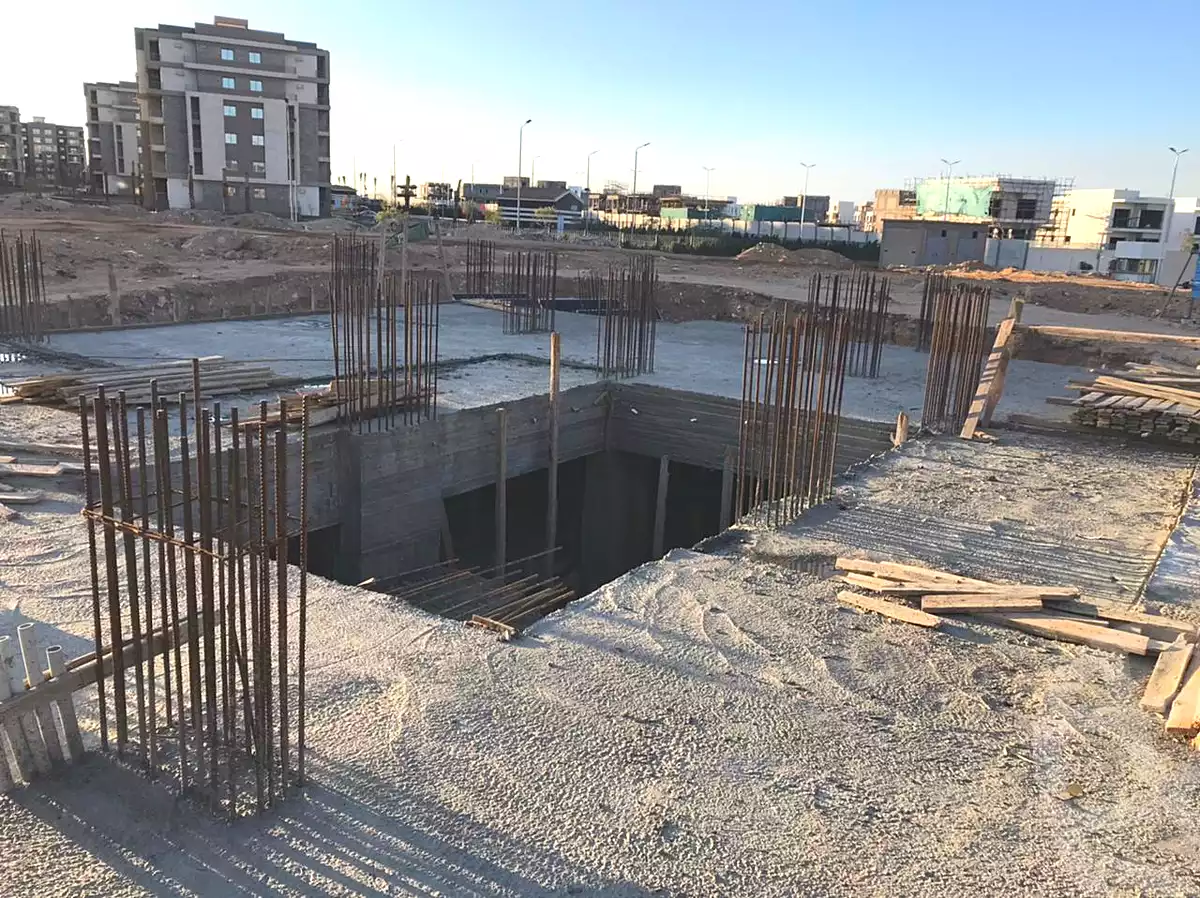 https://aqarmap.com.eg/ar/listing/6873405-for-sale-cairo-el-sheikh-zayed-city-bait-el-watan-phase-7-el-takmelya