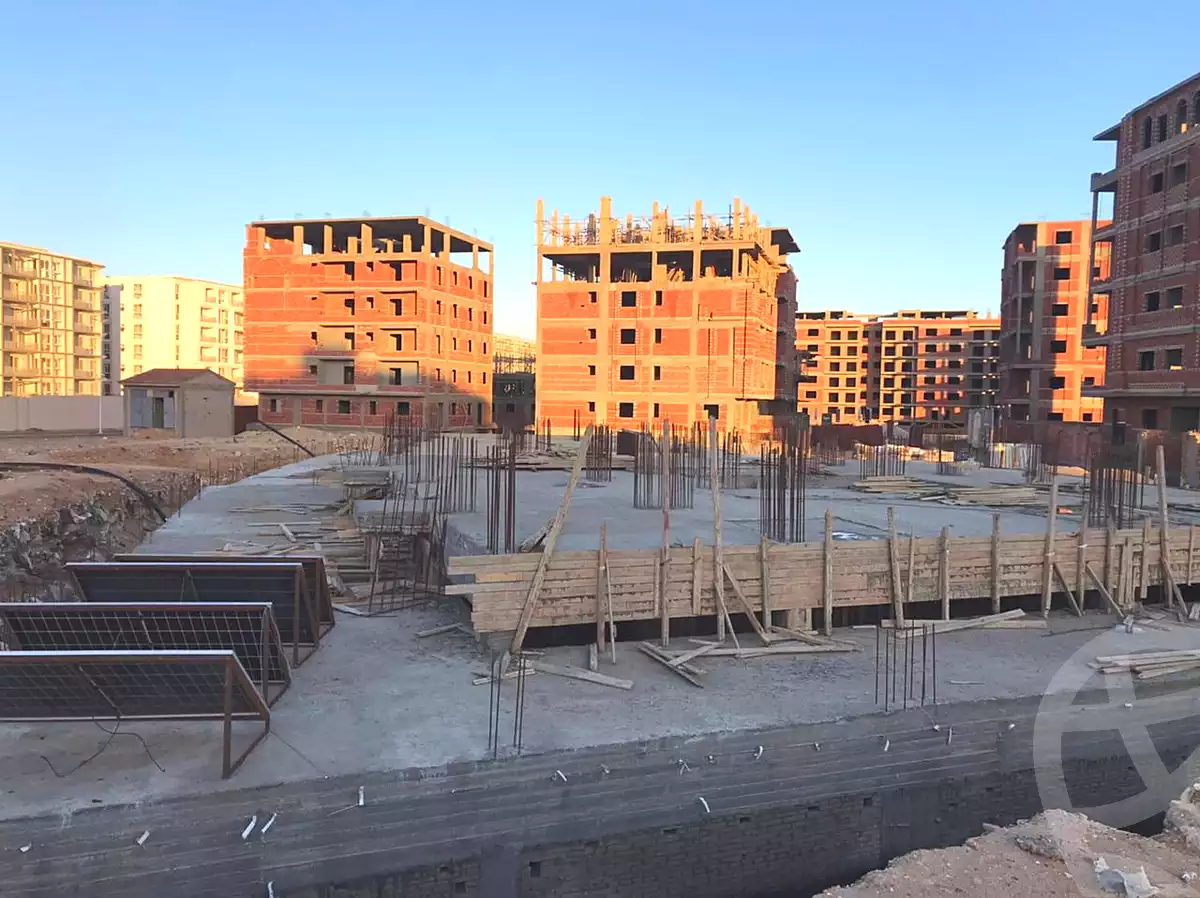 https://aqarmap.com.eg/ar/listing/6873416-for-sale-cairo-el-sheikh-zayed-city-bait-el-watan-phase-7-el-takmelya