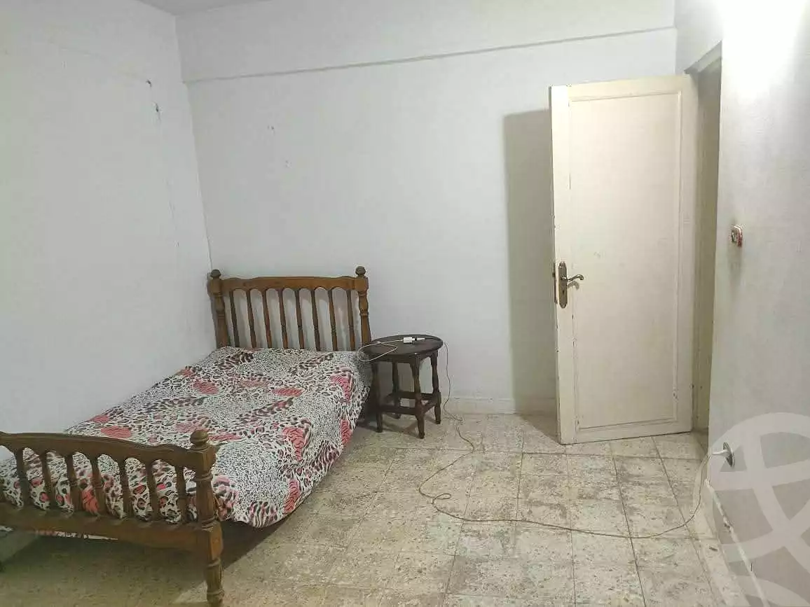 https://aqarmap.com.eg/ar/listing/6873752-for-sale-alexandria-al-agamy-el-hanouvel-al-haded-we-al-soulb-st