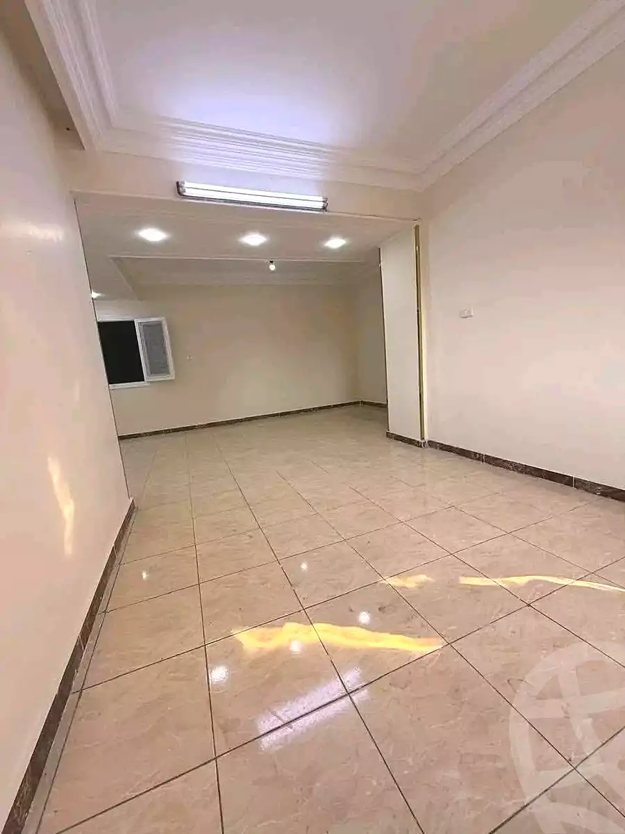 https://aqarmap.com.eg/en/listing/6873778-for-sale-cairo-helwan-helwan-el-sharkeya