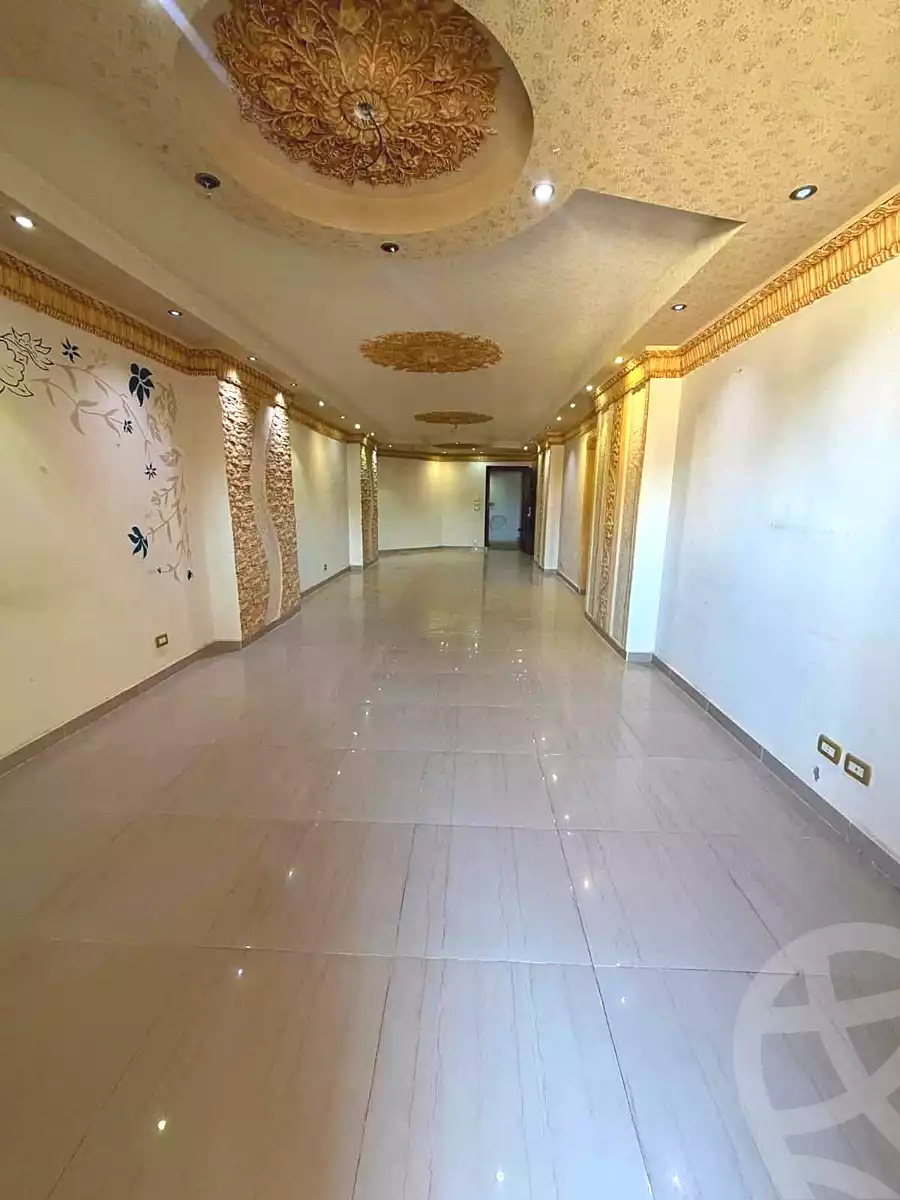 https://aqarmap.com.eg/en/listing/6874046-for-sale-alexandria-al-agamy-lbytsh-el-reyad-st