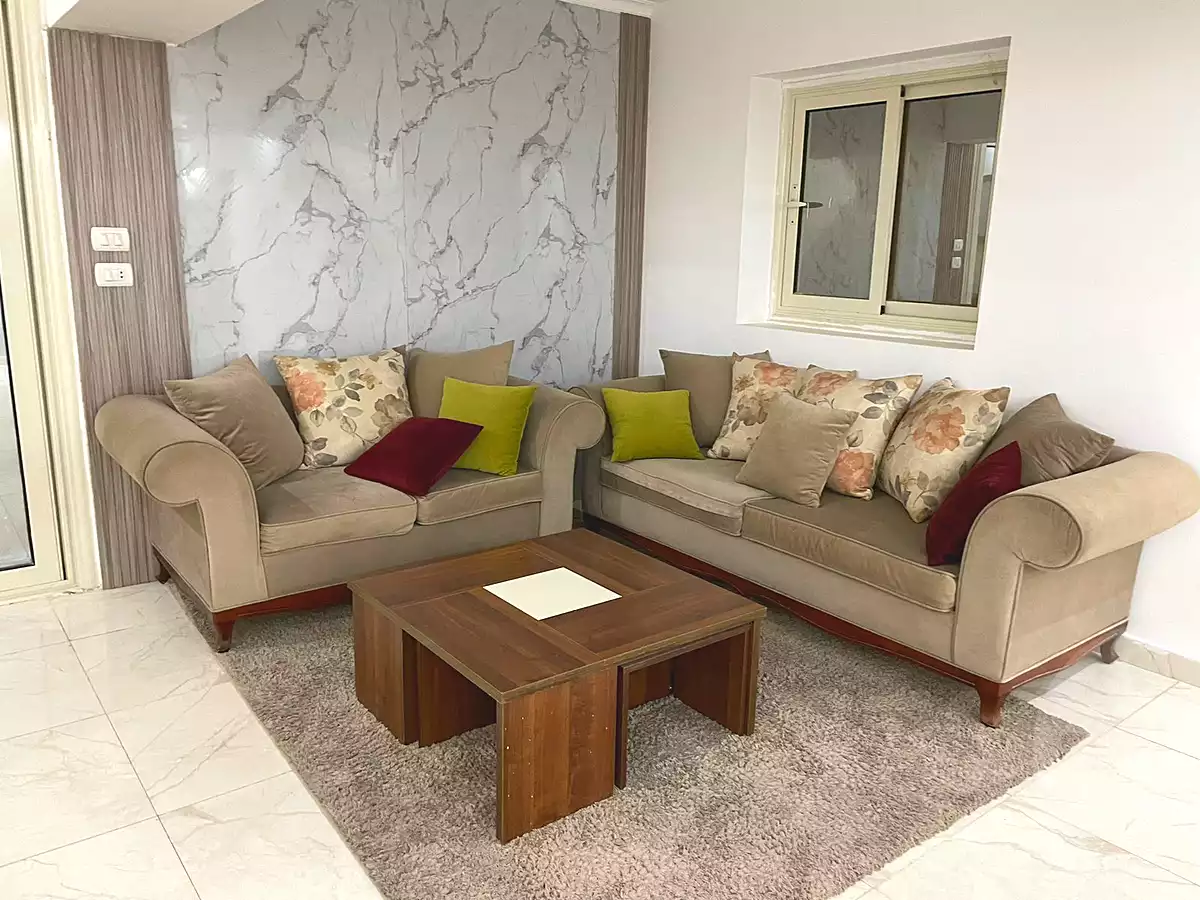 https://aqarmap.com.eg/ar/listing/6874066-for-rent-cairo-new-cairo-compounds-jrdyny-hyts-3