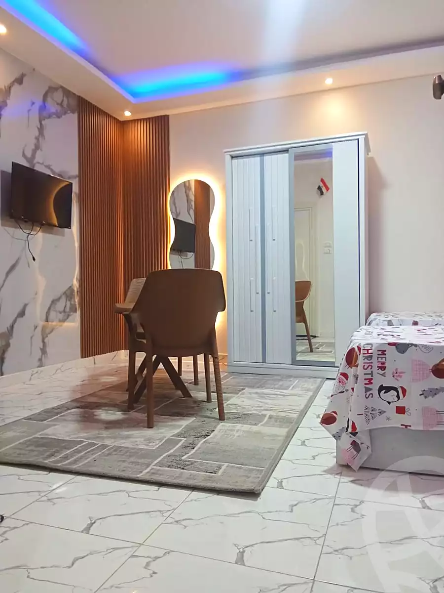 https://aqarmap.com.eg/ar/listing/6874353-for-rent-cairo-6th-of-october-el-ahyaa-neighborhood-1st