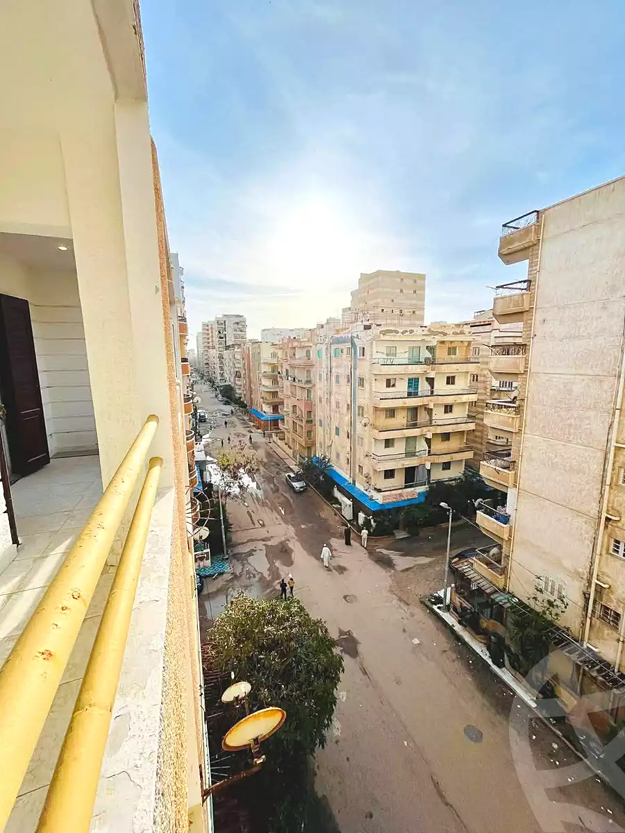 https://aqarmap.com.eg/ar/listing/6874391-for-sale-alexandria-al-agamy-shataa-el-nakheel