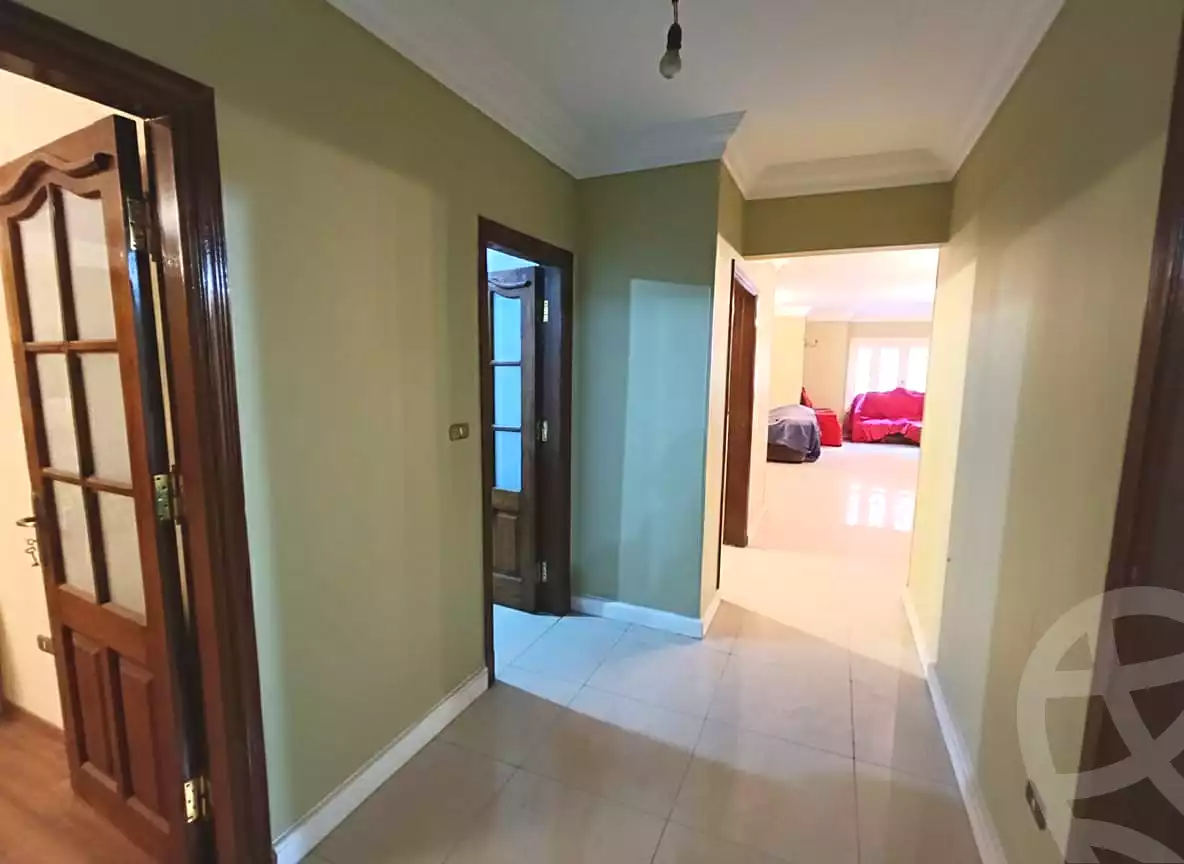 https://aqarmap.com.eg/ar/listing/6874579-for-sale-cairo-6th-of-october-el-ahyaa-neighborhood-2nd-divided-from-al-kafrawei-st