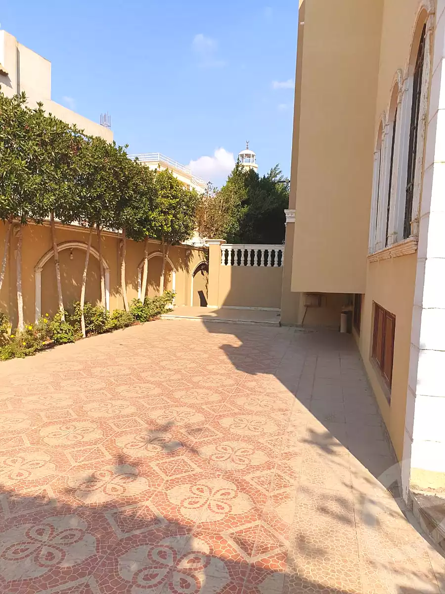 https://aqarmap.com.eg/ar/listing/6874532-for-sale-cairo-el-sheikh-zayed-city-el-hay-eltaseaa-area-4