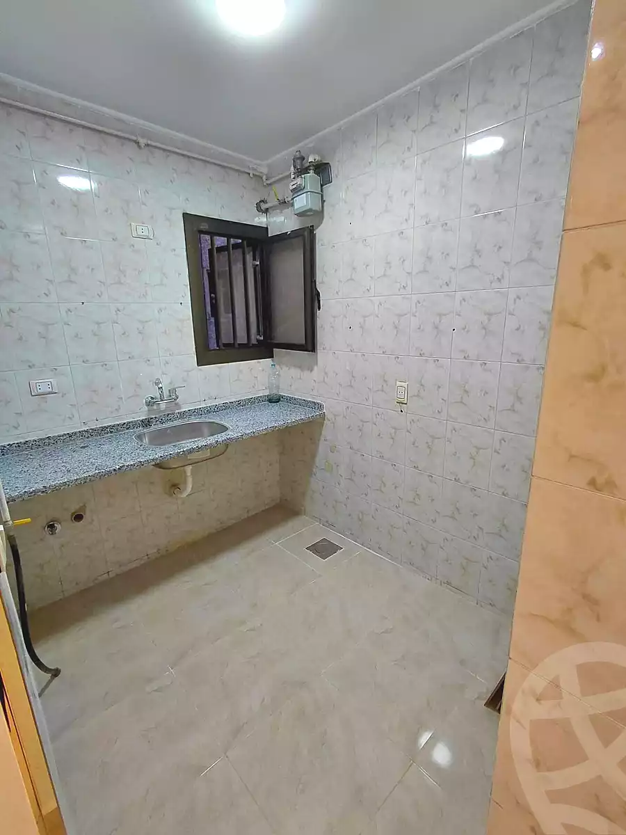 https://aqarmap.com.eg/en/listing/6874799-for-sale-alexandria-miami-abou-el-arab-st