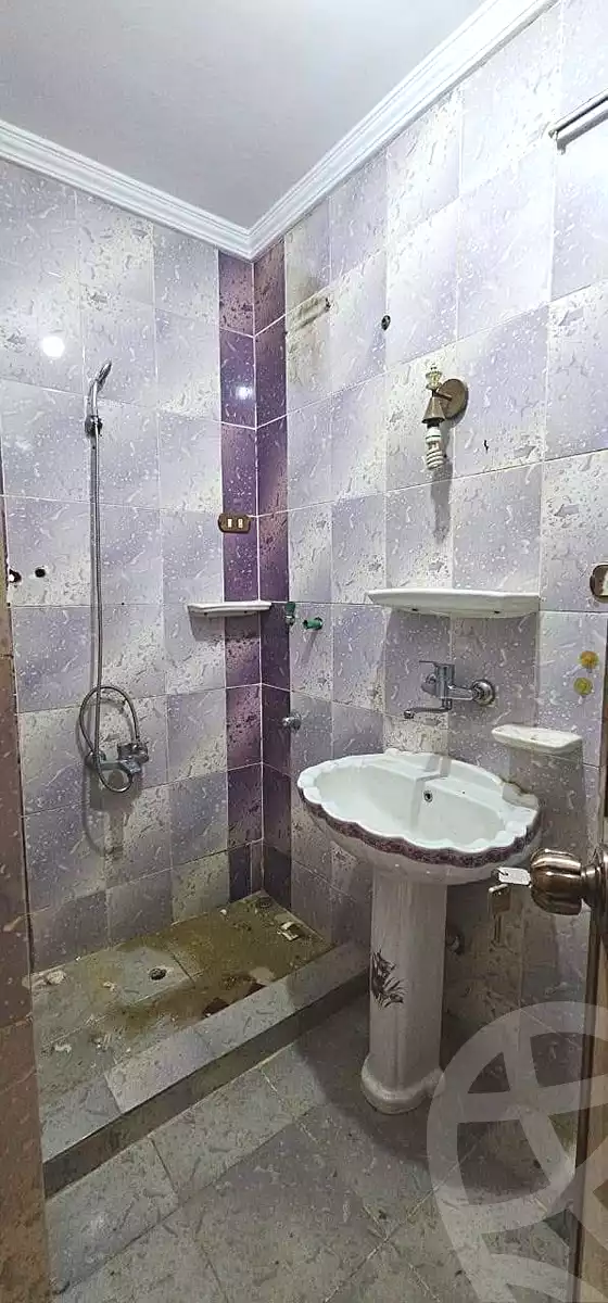 https://aqarmap.com.eg/en/listing/6874815-for-sale-alexandria-lsywf-el-falki